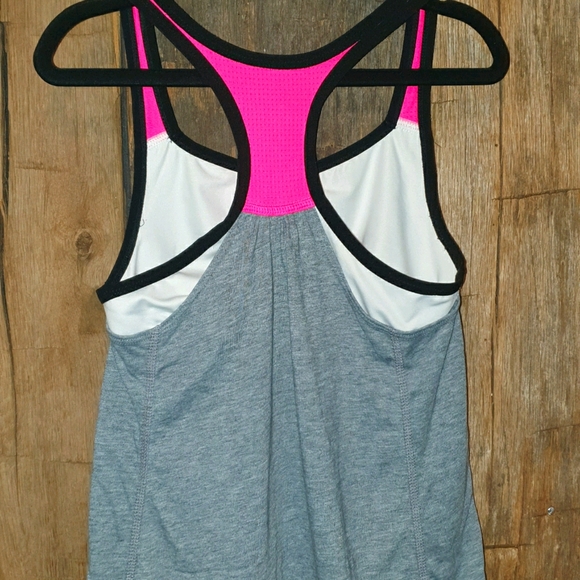 Nike Dri-Fit Racer Back - Picture 2 of 2